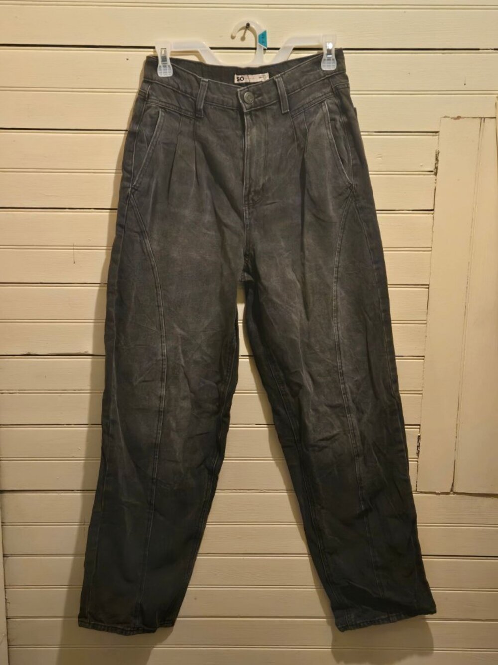 SO Jeans Womens 7/28W Highest Rise Baggy Black Charcoal Pleated Front Denim